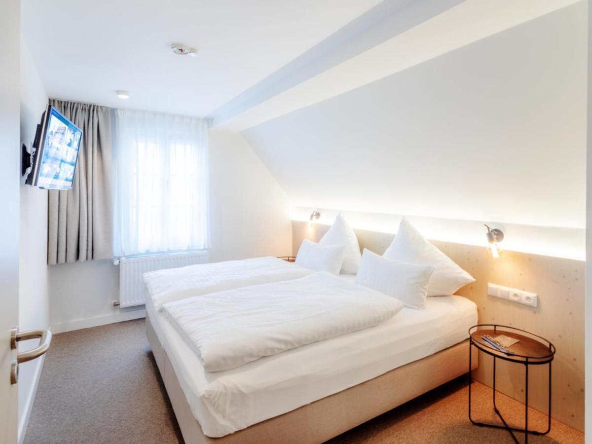 Hotel Tuchhaus Фольках Экстерьер фото