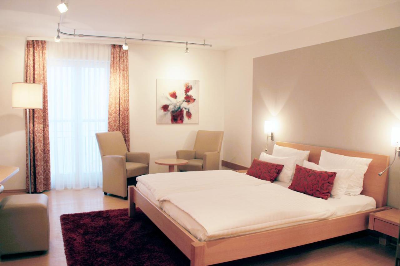 Hotel Tuchhaus Фольках Экстерьер фото